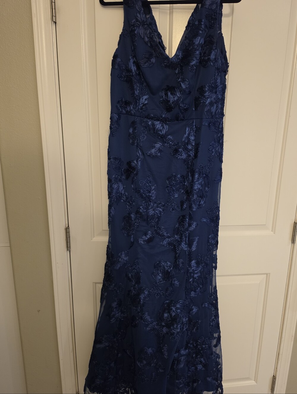 Navy Blue V-Neck Marina Floral Appliqué Evening Dress